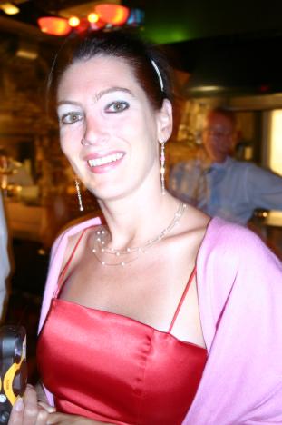 Hochzeit215.jpg   31kb   26.03.2021 22:22:12
