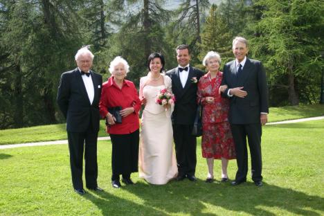 Hochzeit095.jpg   45kb   26.03.2021 22:22:29