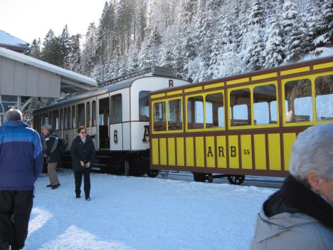 rigi015.jpg   34kb   26.03.2021 22:34:53